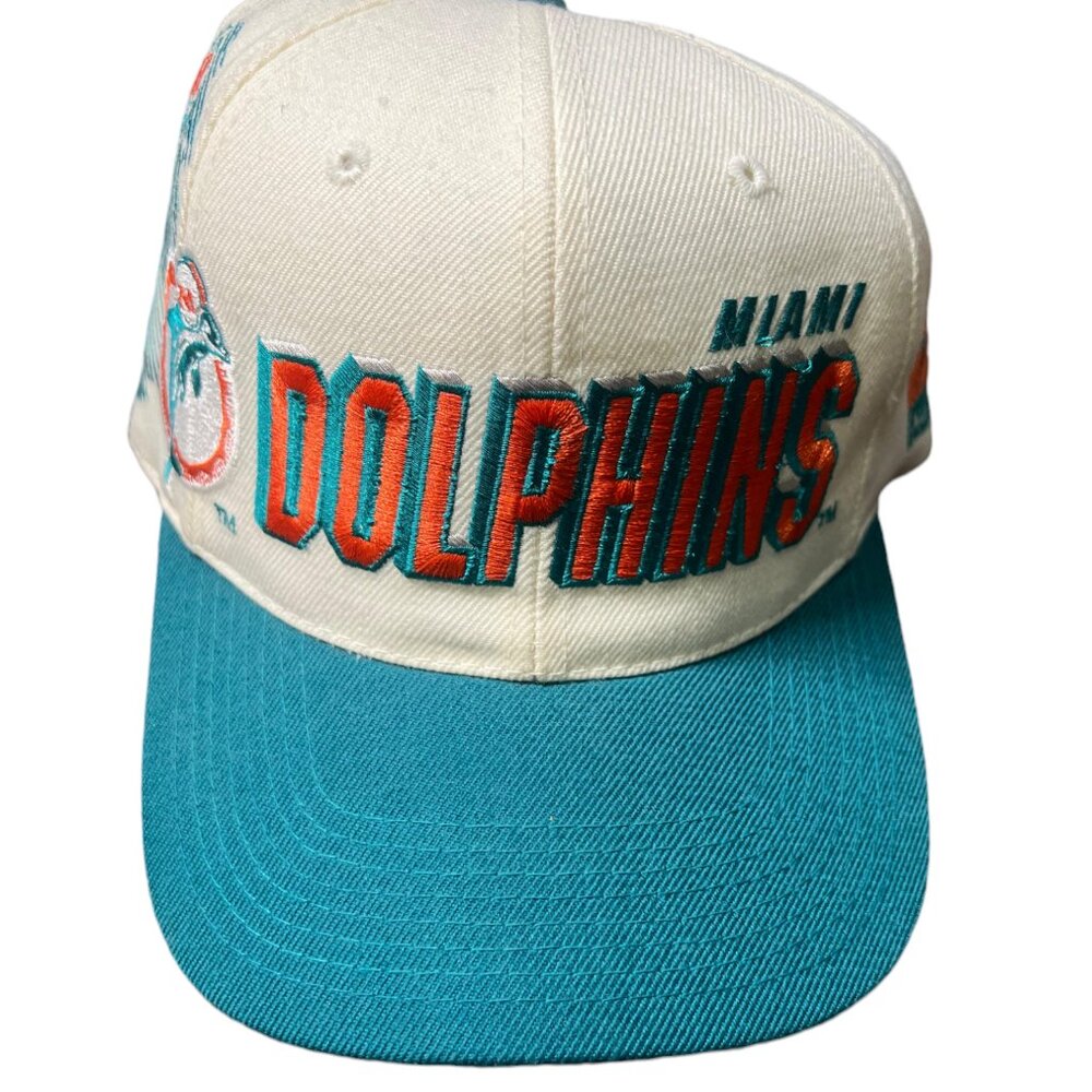 Vintage Miami Dolphins sports Specialtis